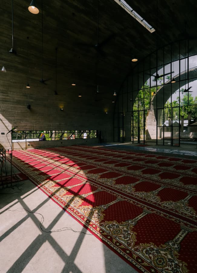 Baitul Mamur Jam-e-Mosque view 2